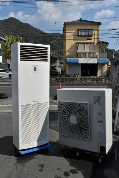 ダイキン 業務用エアコン 床置き 置形 5馬力 冷暖房 FVP140DG RZRP140BC