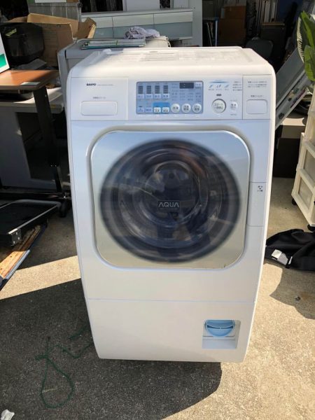 三洋 SANYO ドラム式洗濯機 AWD AQ1 06年製 9kg 450x600