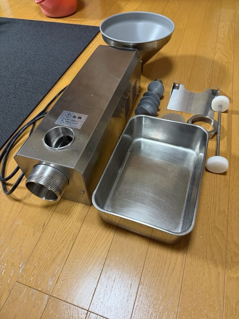 製麺所の閉鎖で製麺機を売却|ミキサー・圧延機・切刃の査定 十割蕎麦製麺機 生粉打ち名人 768x1024