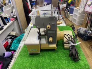 セカンドストリートで買取できないものは?家電・家具・服・雑貨の買取不可条件を徹底解説 美馬精機 マミーロック ロックミシン ML 702