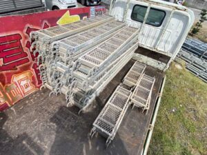 足場板 アンチ アルミ足場板