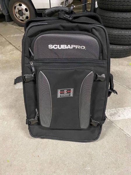 SCUBAPRO ダイビングキャリーバッグ キャスターバッグ