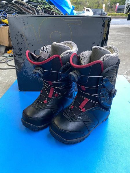 BURTON バートン cross five vibram 25.5cm omni-voa