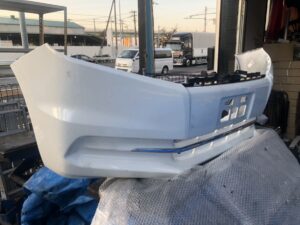ステップワゴン　RK1 後期 純正フロントバンパー