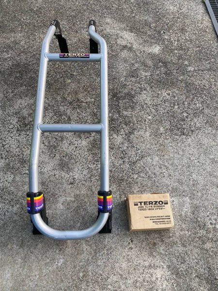 TERZO テルッツォ C25 セレナ　リアラダー 背面キャリア　JX65