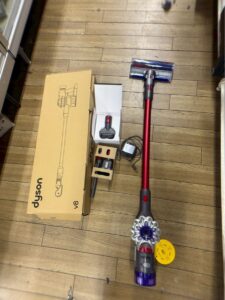  Dyson ダイソン コードレスクリーナー SV25 
