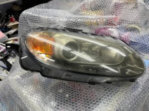 ロードスター　NCEC 純正右ヘッドライト 100-61397