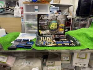 ASUS Ai series マザーボード CPU メモリP4P800-E