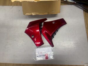オートエグゼ　MAZDA3 リアサイドカウル　BPA1V3060PR