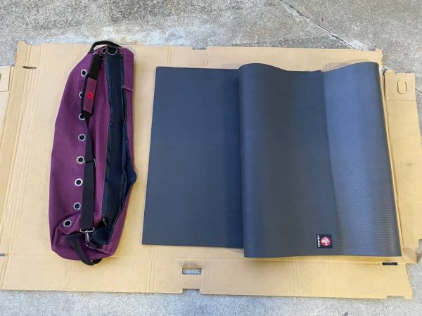 manduka マンドゥカ　ヨガマット　67X180 専用袋付き