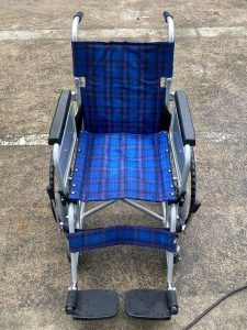 カワムラ KAWMURA 自走式車椅子 こまわりくん　KAK18-40
