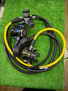 AQUA LUNG アクアラング ダイビング レギュレーター オクトパス ゲージセット