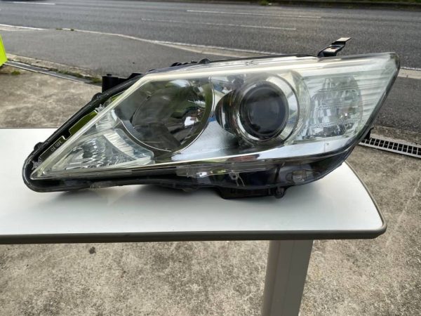 カムリ　AV50 前期　純正左ヘッドライト 33-150