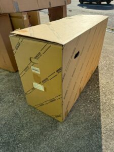 ハイエース　200系　純正フロントスポイラー　08154-26130-A1