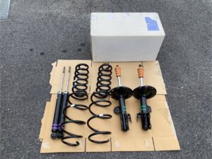 アルファード 30系　純正サスペンション　ショックセット　J0943-14082