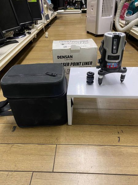 美品　DENSAN デンサン　レーザーポイントライナー　レーザー墨出し器 LBP-3ZR
