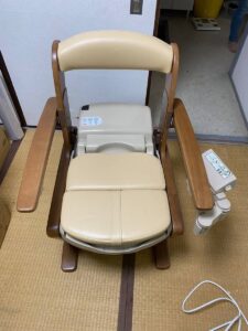 アロン化成 安寿 ポータブルトイレ 温水洗浄便座　リモコン　ARN-SA30
