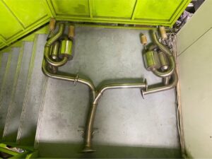 HKS super sound Master レクサス　IS F 20系　エギゾーストマフラー　JQR40103279