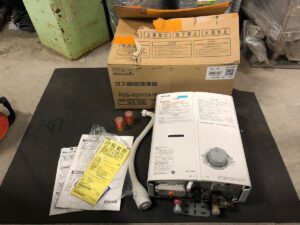 Rinnai リンナイ 瞬間湯沸かし器 都市ガス　RUS-V51YTA（WH）