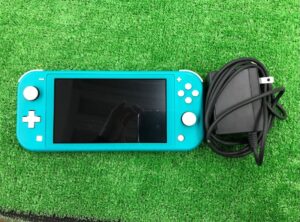 任天堂 Nintendo Switch Lite スイッチライト HDH-001