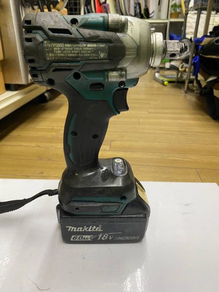 makita マキタ 充電式 インパクトドライバ TW285D 18V