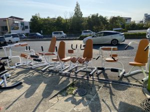 介護　リハビリ　油圧トレーニングマシン　8台セット