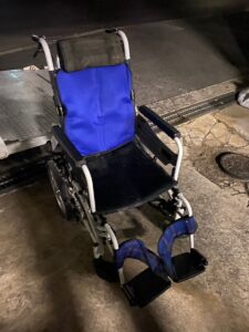 MIKI ミキ　リクライニング　ティルト　介助式車椅子