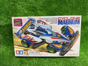 1/32 サイクロンマグナム フルカウルミニ四駆シリーズNO12