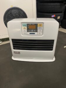 コロナ 石油ファンヒーター 20畳　FH-ST57BYA