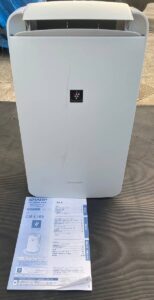 SHARP シャープ 衣類乾燥除湿機　除湿機　CM-L100