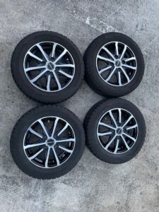 E Vance 100 13×4.00B of45 155/65R13 north trek スタッドレスタイヤ