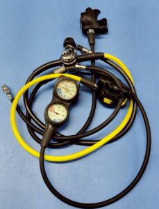  AQUALUNG LEGEND レギュレーター オクトパス ダイビング用品