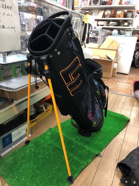 ラウドマウス　LOUDMOUTh キャディバッグ スタンド