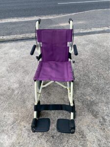 KAWAMURA カワムラサイクル 介助用 車椅子 車いす　KA6