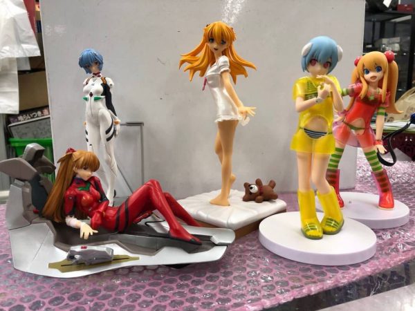 エヴァンゲリオン　フィギュア　5体セット