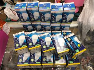 TOSHIBA LED昼白色E26口金 LDA7N-G-K 60W