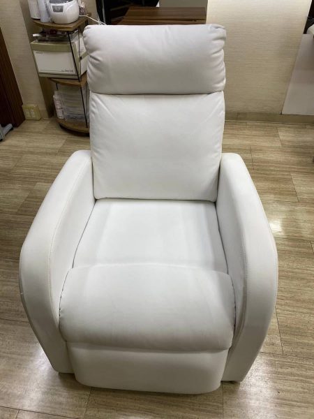 リクライニングチェア シングルソファ　ネイル　アイラッシュ　サロン