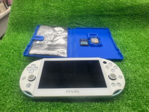 SONY ソニー PS VITA PSP PCH-2000