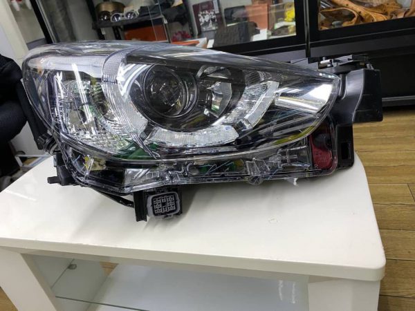 デミオ DJ5FS DJ3FS D09K-51030 純正右ヘッドライト