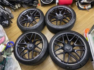 新車外し　AMG GT63S 21インチタイヤホイールセット