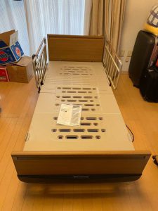 パラマウントベッド　楽匠Z 4モーター　電動介護ベッド KQ-7332
