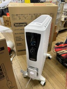 8 DeLonghi デロンギ デロンギオイルヒーター ユニカルド　RHJ65L0915