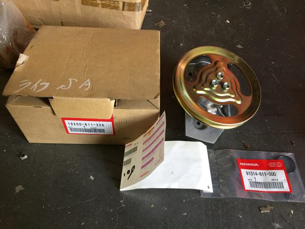 純正ウォーターポンプ　買取　大阪