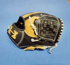  HI GOLD ハイゴールド　NAURAL FLEX 軟式グローブ　TRG-713