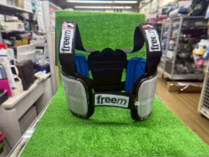  freem イタリア レーシングカート　リブプロテクター　