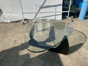 イサム　ノグチ　コーヒーテーブル　ガラステーブル