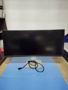  DELL ウルトラワイドモニター　曲面モニター　34型 液晶ディスプレイ　U3415W