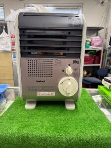  Iwatani イワタニ カセットガスファンヒーター 暖房　CB-GFH-3
