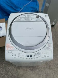 TOSHIBA ザブーン　8kg 全自動洗濯機　AW-8V6