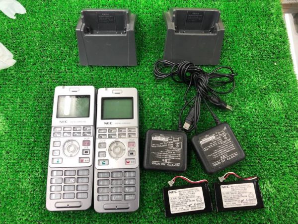 NEC デジタルコードレス機器　ビジネスフォン　IP3D-8PS-2 2台セット